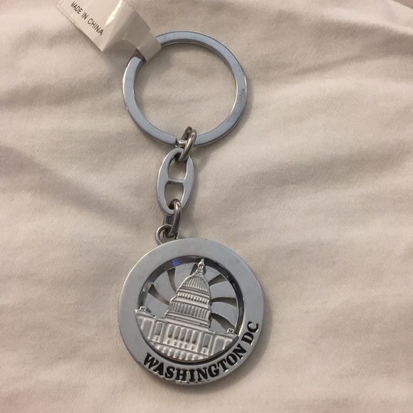 Accessories - NEW Silver Washington DC Keychain